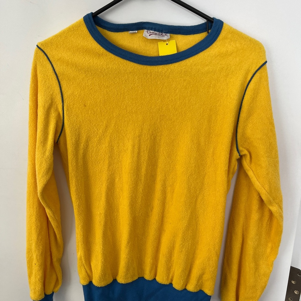 VINTAGE RARE Oscar de la Renta terry shirt